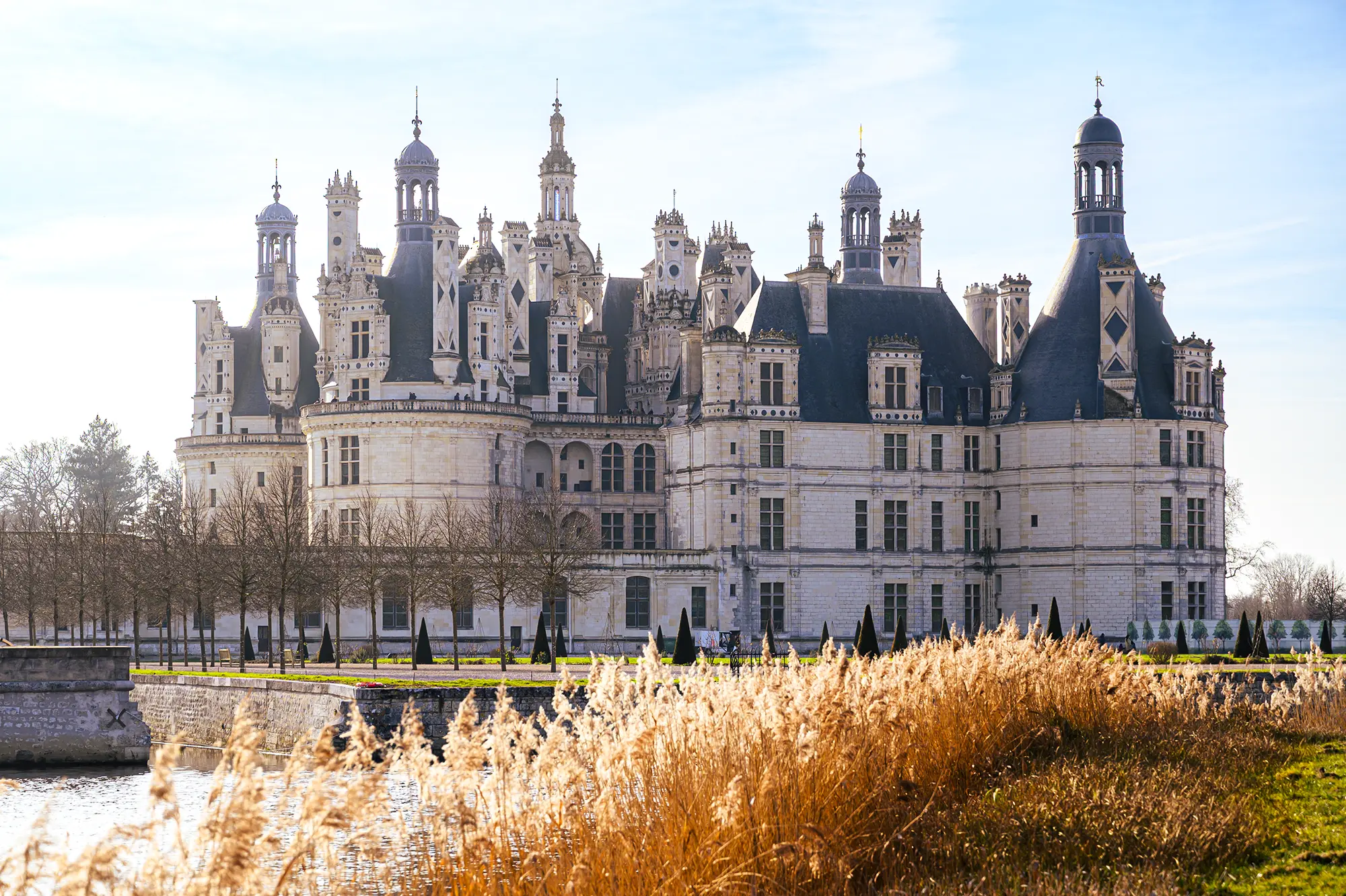 Le château de Chambord ensoleillé